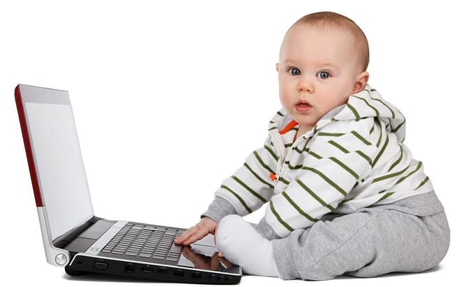 Three Smart Ways to Make Your Kids Familiar with Technology
